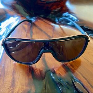 Gorgeous Oakley Prism Sunglasses